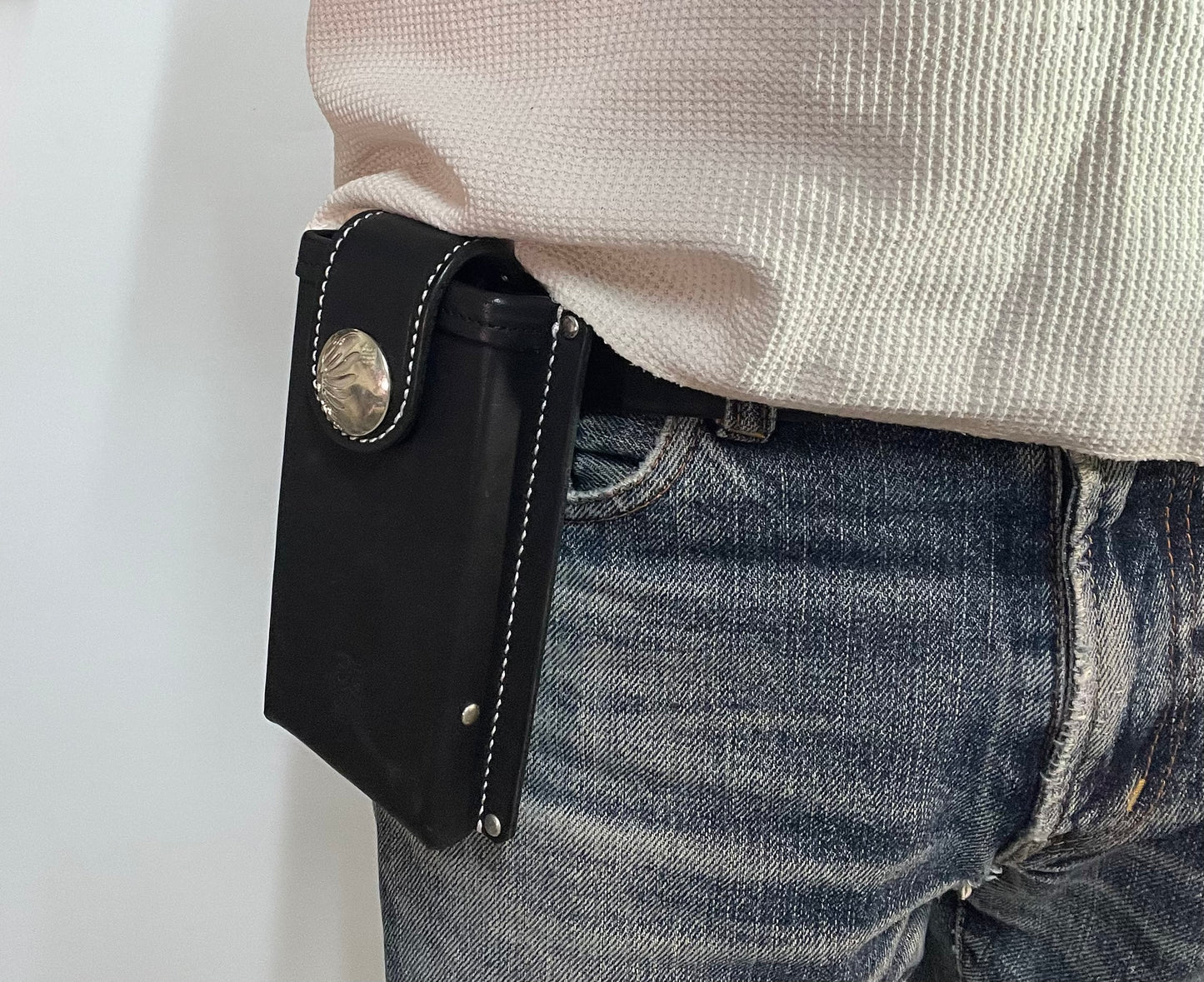 ベルト装着型スマートウォレット ATTACH:02(フラットタイプ)