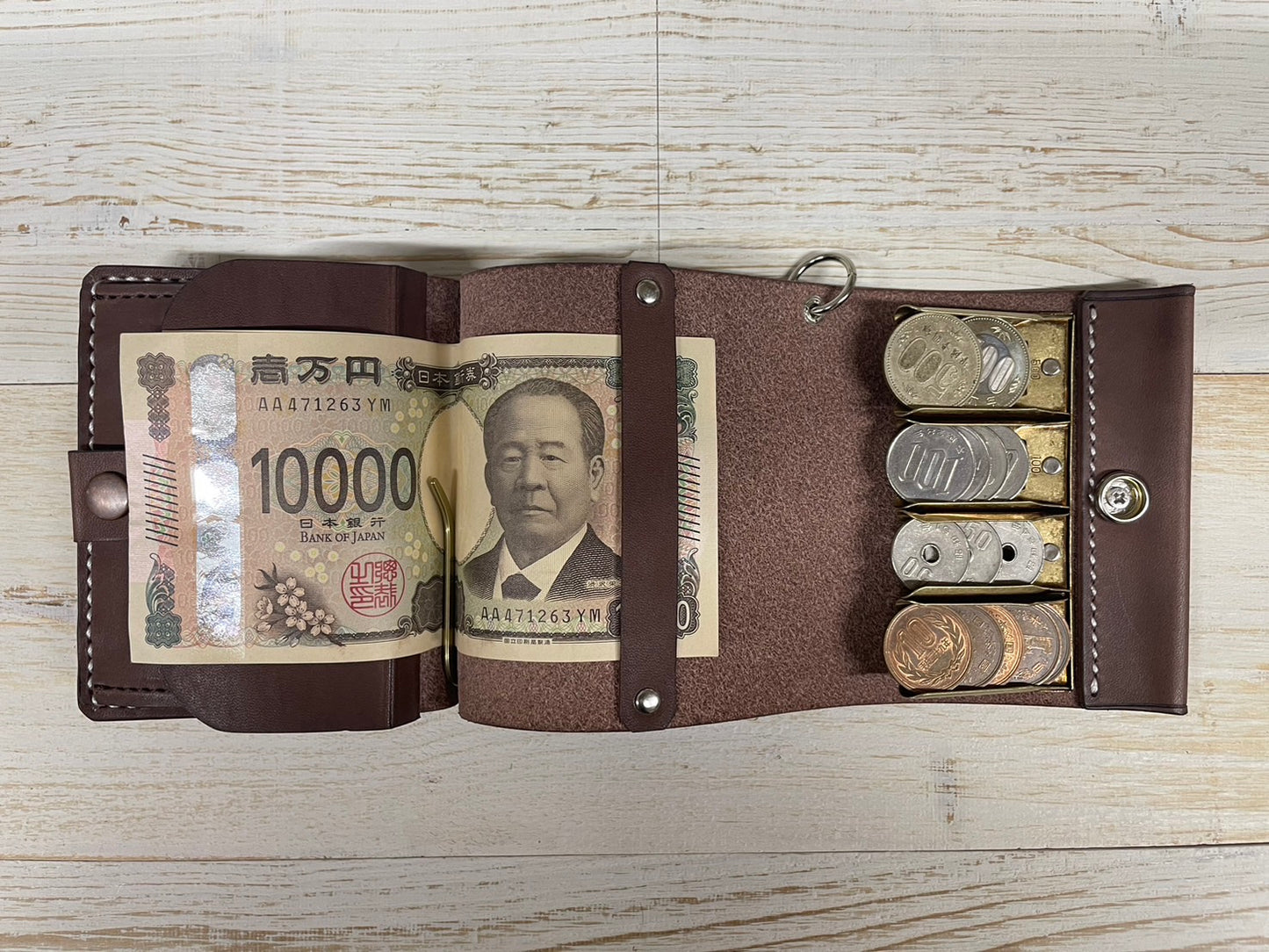 展開型キャッシュウォレット「グラスパー」